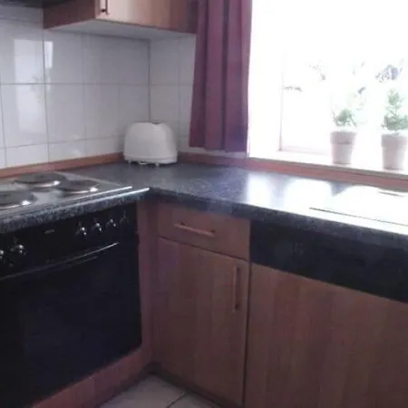 For Vier Personen In Fehmarn - * Orth