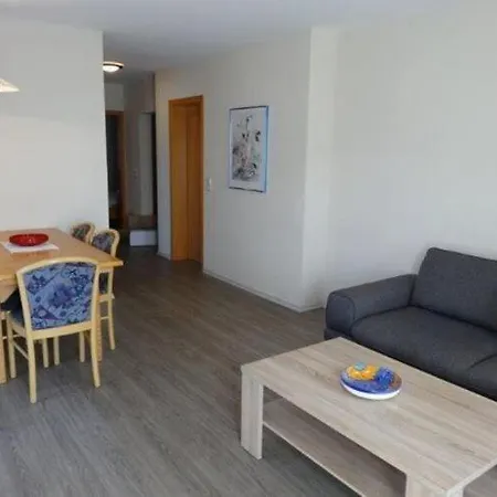 For Vier Personen In Fehmarn - *