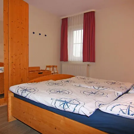 For Vier Personen In Fehmarn - * Orth