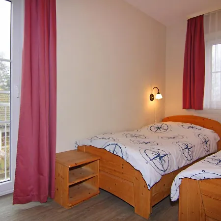 For Vier Personen In Fehmarn - *